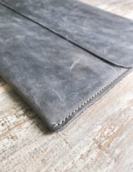 Handmade & Hand Stitched Macbook Leather Case - Image 4