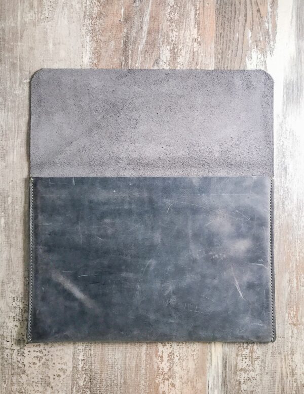 Handmade & Hand Stitched Macbook Leather Case - Image 3